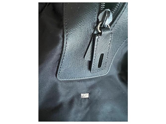 Borsa da viaggio Prada nera in pelle e nylon Nero - vista 4