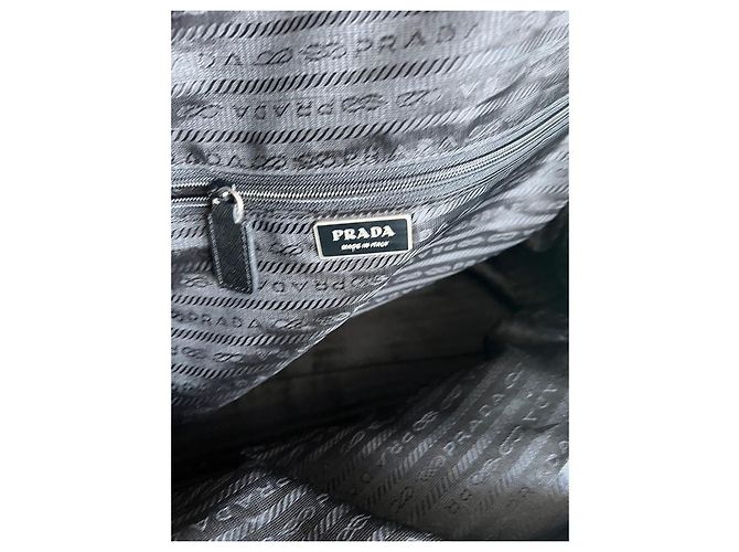 Borsa da viaggio Prada nera in pelle e nylon Nero - vista 5