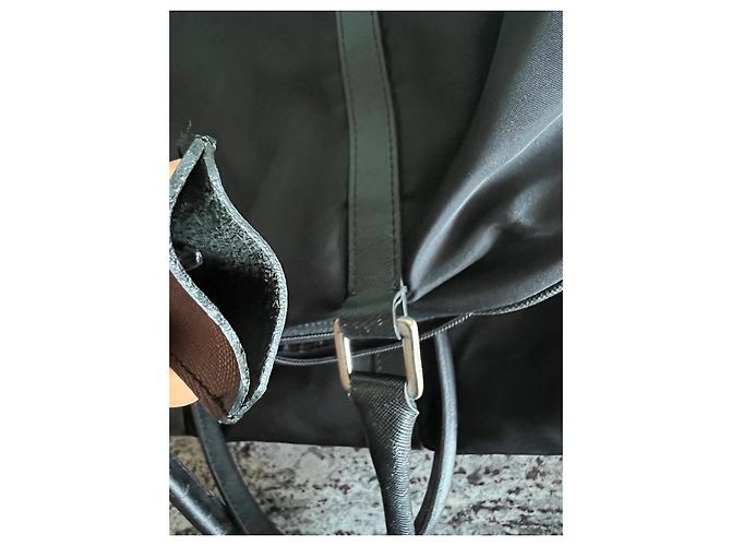 Borsa da viaggio Prada nera in pelle e nylon Nero - vista 6