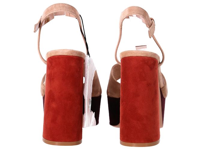 Sandali con tacco a piattaforma Bebe in suede nudo di Gianvito Rossi - vista 4
