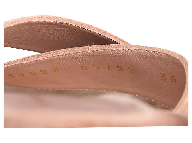 Sandali con tacco a piattaforma Bebe in suede nudo di Gianvito Rossi - vista 7