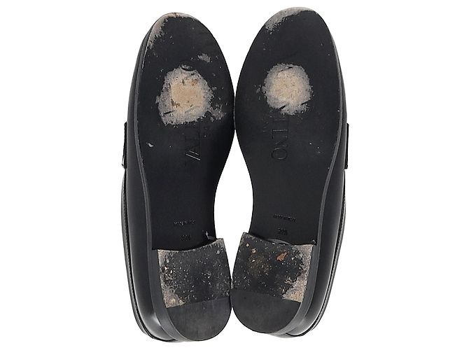 Valentino Garavani Mocassini Valentino VCHAIN in pelle nera Nero - vista 6