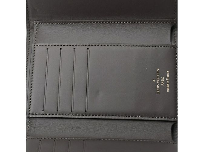 Portefeuille compact tri-fold Capucines de Louis Vuitton - vue 7