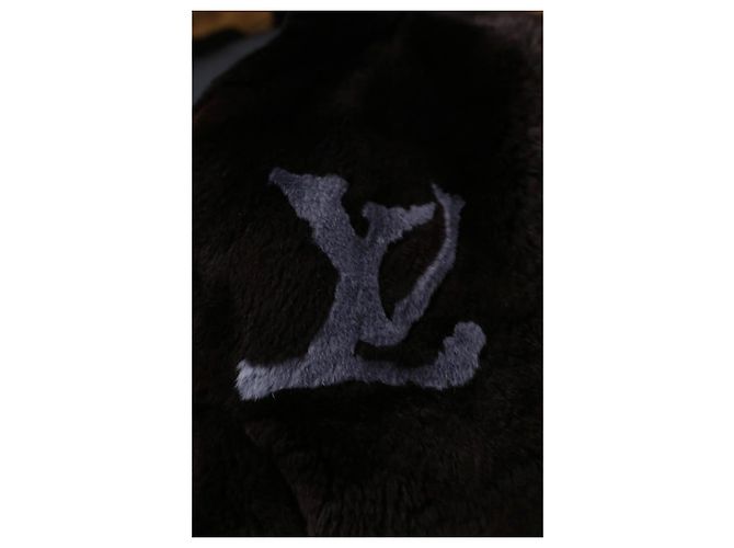 Louis Vuitton Sleeveless down jacket Black - view 6