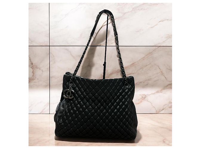 Borsa CHANEL Matelassé Interno Nero/Porpora - vista 2