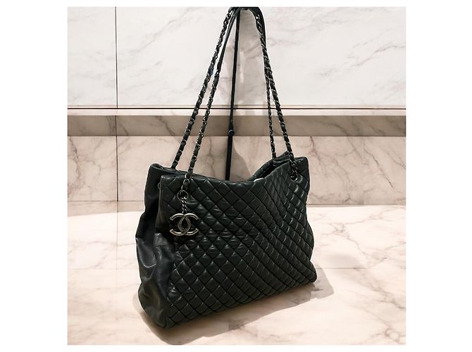 Borsa CHANEL Matelassé Interno Nero/Porpora - vista 4