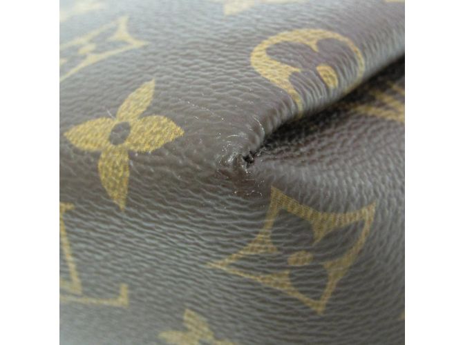 Beauty case Monogram Pallas M64124 di Louis Vuitton Nero Monogramma - vista 5