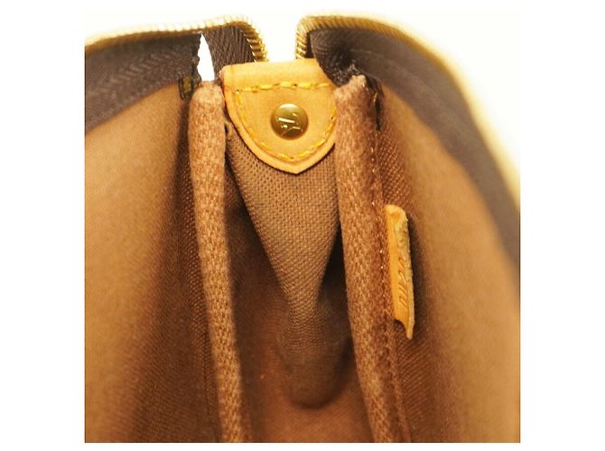 Louis Vuitton Eva Marrone - vista 6