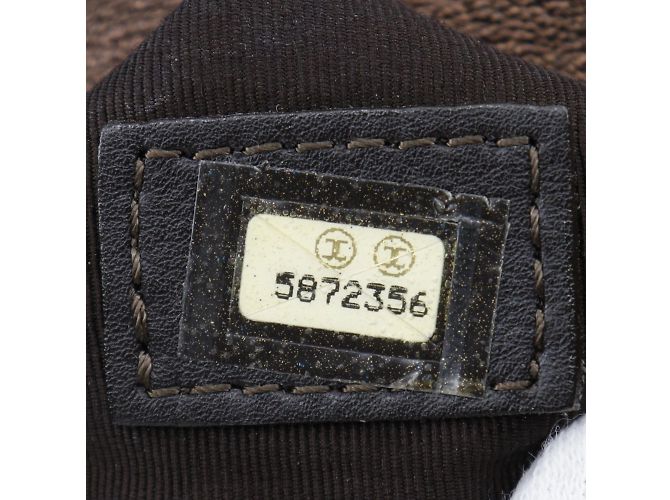 Borsa a spalla in pelle di vitello bronzo Chanel - vista 9