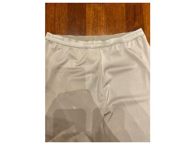 Chanel Pantalones, leggings Plata - vista 2