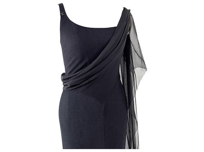 Cambon Vestido drapeado de chiffon de seda negra de Chanel - 2002 Karl Lagerfeld / Colección Crucero Negro - vista 4
