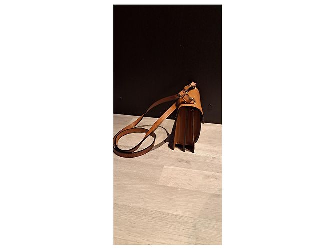 Borsa a tracolla Jean Louis Scherrer in pelle color cammello - vista 4