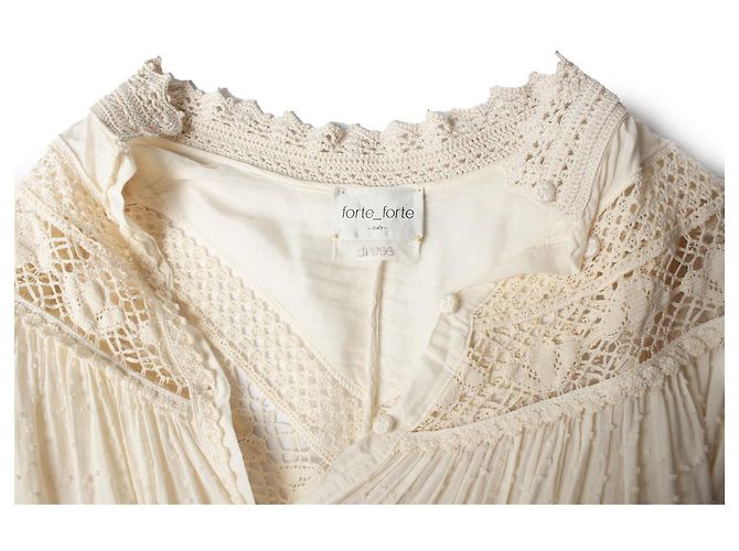 Forte Forte, vestido mini com bolinhas e detalhes em crochê - vista 6