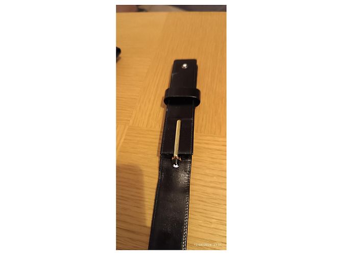 Penna a sfera MONTBLANC Meisterstuck classica dorata MB10883 + astuccio in pelle nera Nero - vista 6