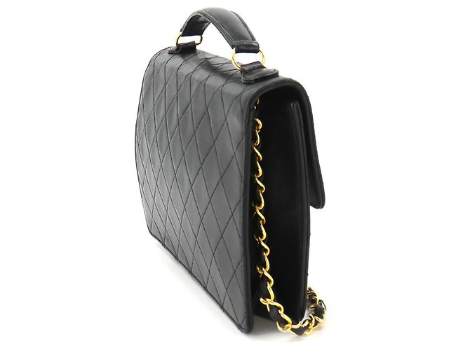 Borsa a spalla Chanel Matelassé con doppio fermo a scatto Nero - vista 3