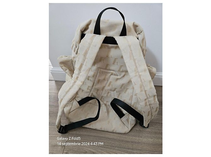 Sac à dos Emporio Armani Crème en Polyester - vue 3