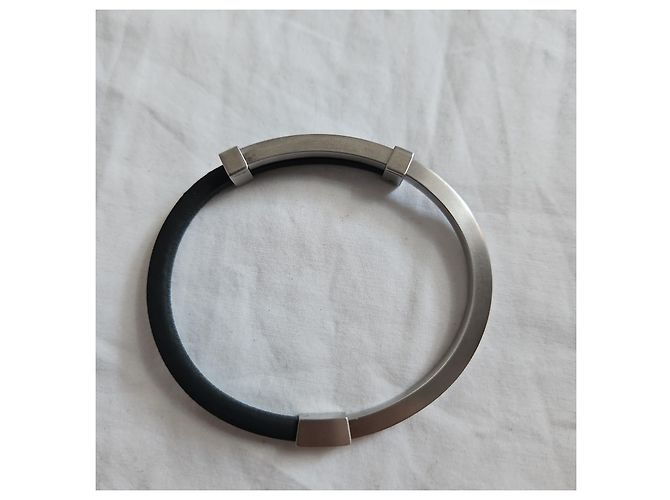 Bracciale Emporio Armani in acciaio e gomma nero - vista 3