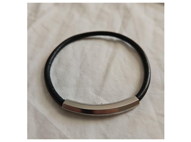 Bracciale Emporio Armani in gomma e acciaio nero - vista 2