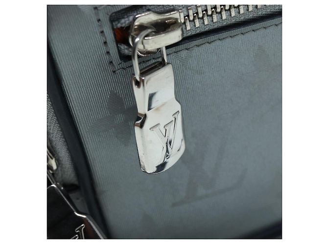 LOUIS VUITTON Borsa Clutch Satellite Alpha Monogramma Argento M44171 LV Auth 87443 - vista 17