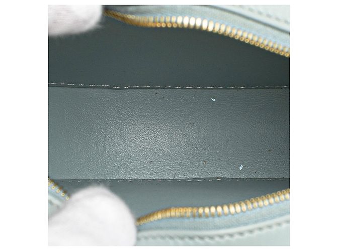 Céline Celine Blu Piccolo Crossbody in Pelle di Vitello Triomphe Ovale Blu chiaro - vista 4