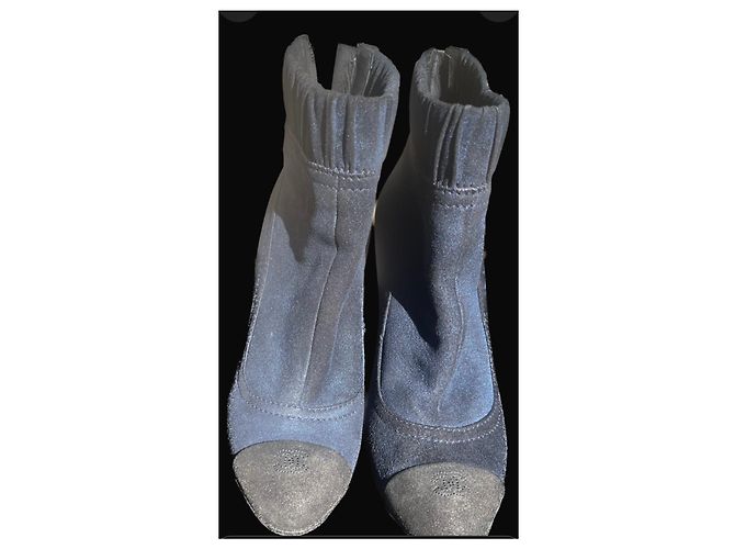 Botines Chanel de cuero azul oscuro - vista 4