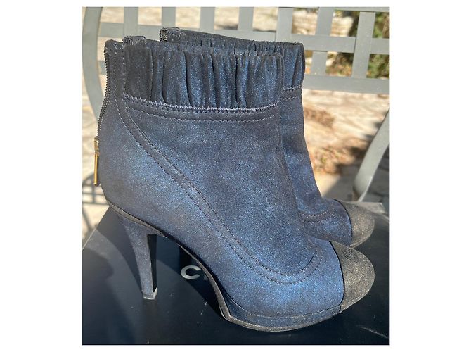 Botines Chanel de cuero azul oscuro - vista 8