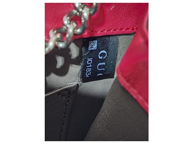 Gucci Bolsa de ombro em couro de bezerro patente com G entrelaçado em rosa petúnia - vista 11