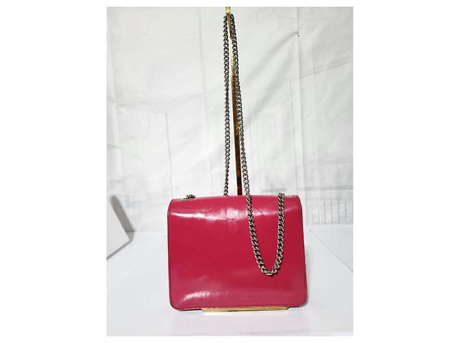Gucci Bolsa de ombro em couro de bezerro patente com G entrelaçado em rosa petúnia - vista 3