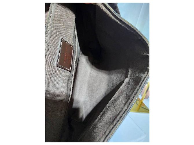 Borsa a tracolla Louis Vuitton Damier Ebene District PM marrone - vista 14