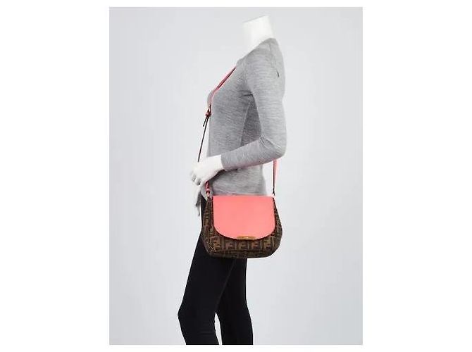 Borsa a tracolla FENDI Zucca Vitello Elite piccola in Ecstasy rosa/marrone - vista 3