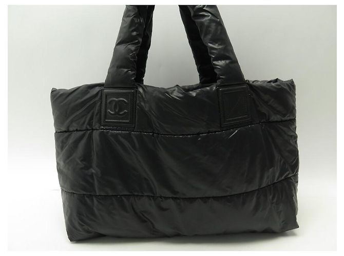 BORSA A MANO CHANEL COCO COCOON MM IN NYLON NERO - vista 2