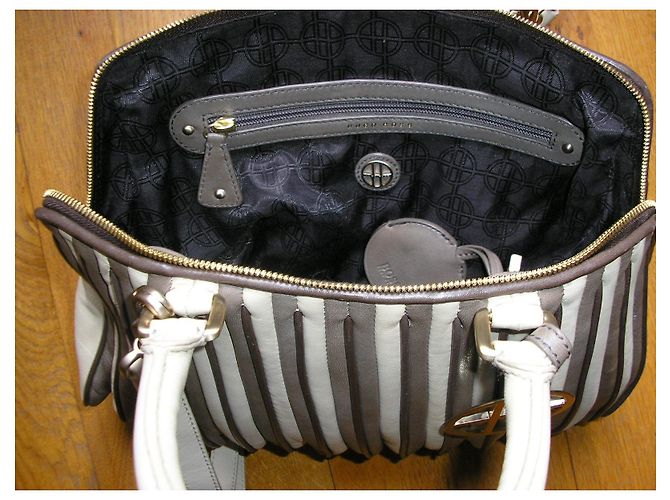 Hugo Boss Bicolor Leder Handtasche/Schultertasche. Beige - Ansicht 8