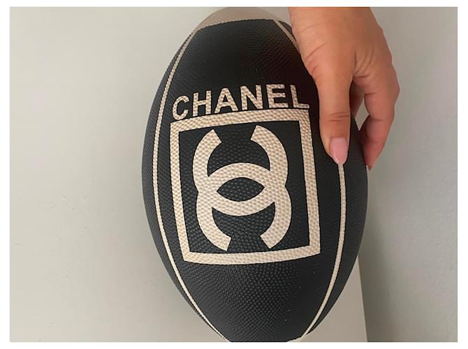 Palla da rugby Chanel Nero Bianco - vista 3