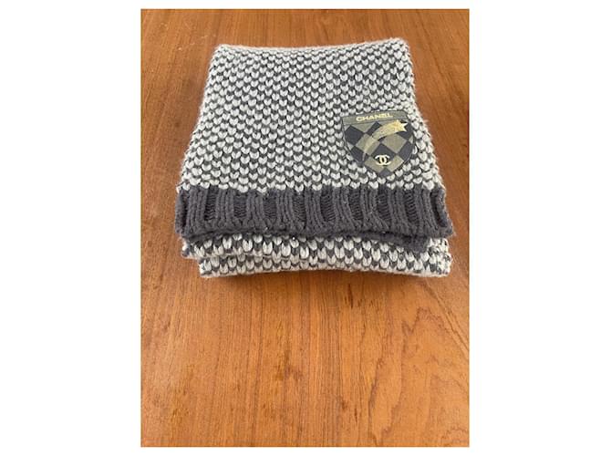 Chanel Pañuelos Gris - vista 3