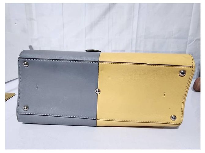 FENDI Vitello Elite Bi Color 3Jours Tote Silber Grau/Gelb - Ansicht 14