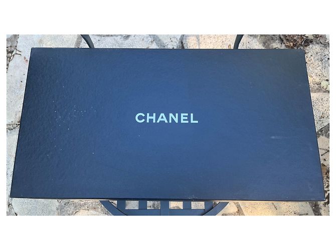 Botas Chanel de piel de cordero beige - vista 13