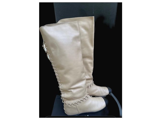 Botas Chanel de piel de cordero beige - vista 5
