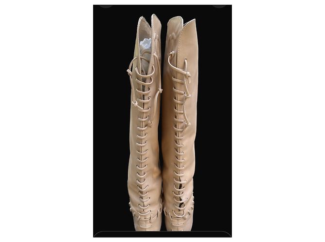 Botas Chanel de piel de cordero beige - vista 7