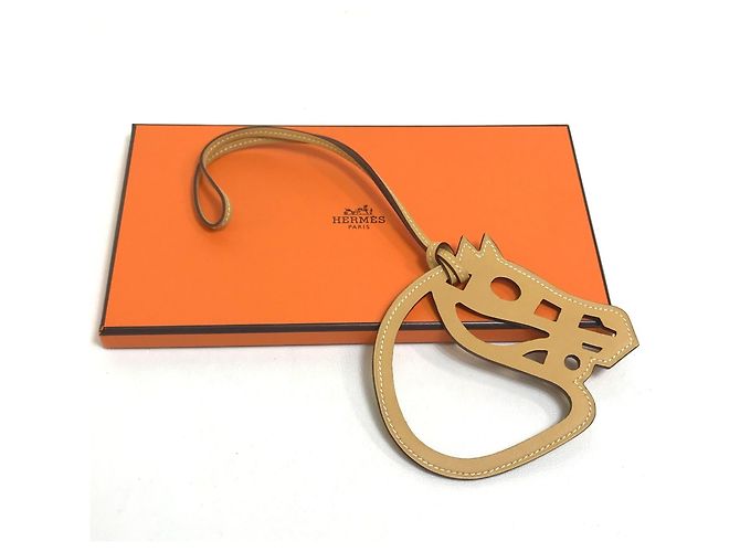 Charm in pelle di cavallo Paddock Petite H di Hermès Beige - vista 10