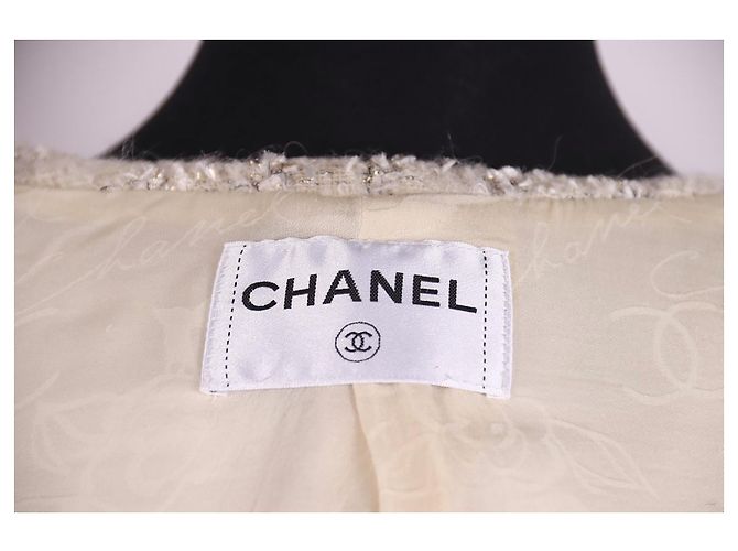Chanel Chaqueta de tweed con ribete de 9K$ Crudo - vista 11