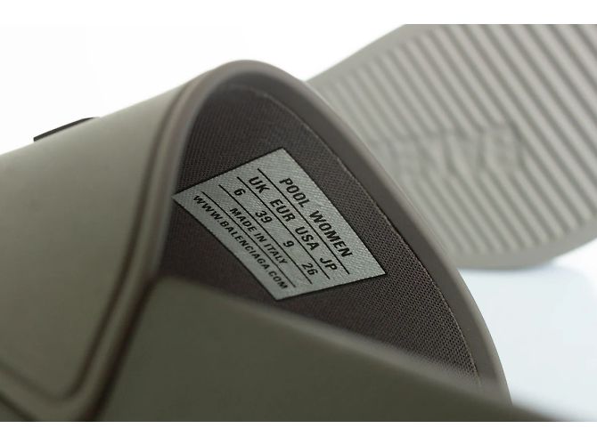 Balenciaga, ciabatta da piscina bi.rub.lo in grigio - vista 10