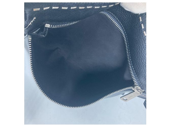 Borsa Selleria 7V07 in pelle Fendi Nero Rosso - vista 7