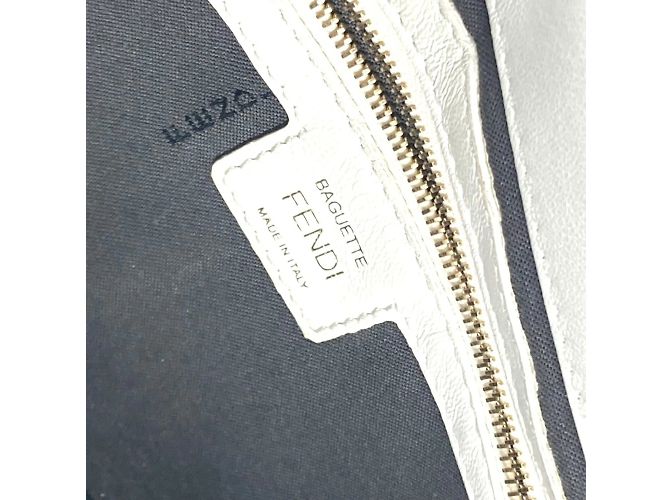 Borsa a secchiello Mamma Zucca 8BR600 di Fendi Bianco - vista 15