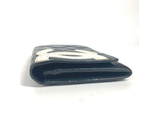 Billetera compacta Chanel Cambon Line CC Coco Mark Negro Blanco - vista 4