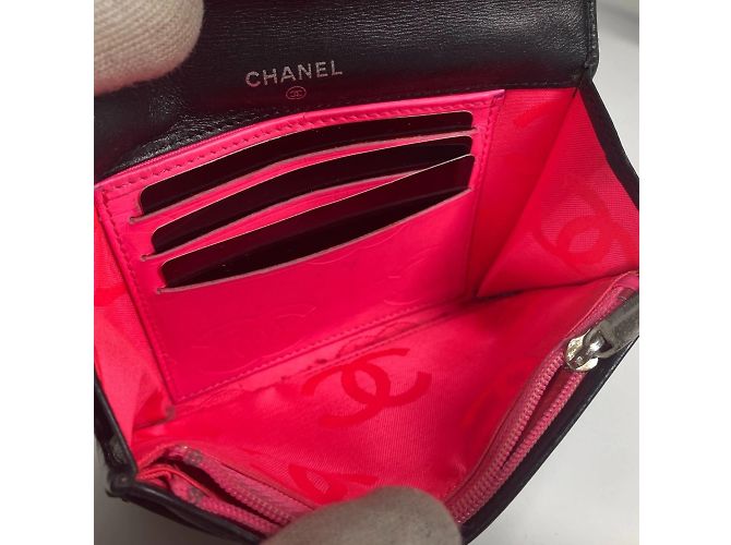 Billetera compacta Chanel Cambon Line CC Coco Mark Negro Blanco - vista 7