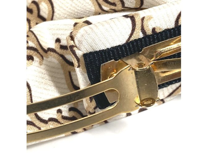 Barrette en soie beige Fendi - vue 10