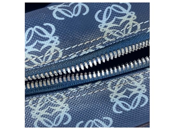 Borsa a Spalla Anagram Loewe Marrone Blu navy - vista 15