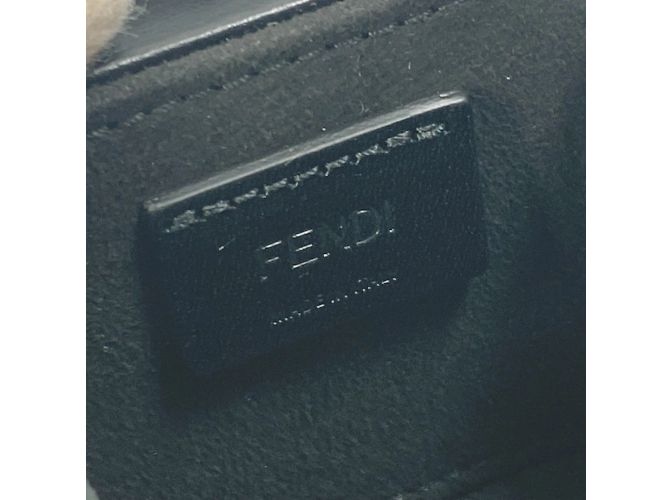 Portachiavi Fendi Minibox Bag Charm Nero - vista 10