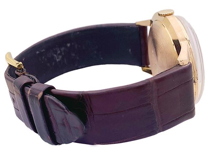 Jaeger Lecoultre watch, rose gold, leather strap. - view 2