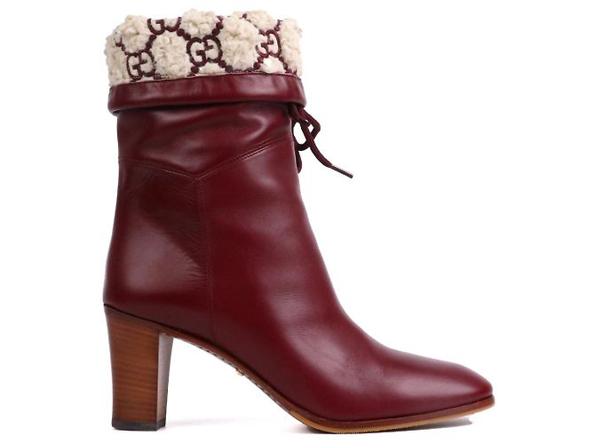 GUCCI - Botines Gucci de cuero burdeos (T39) - vista 2